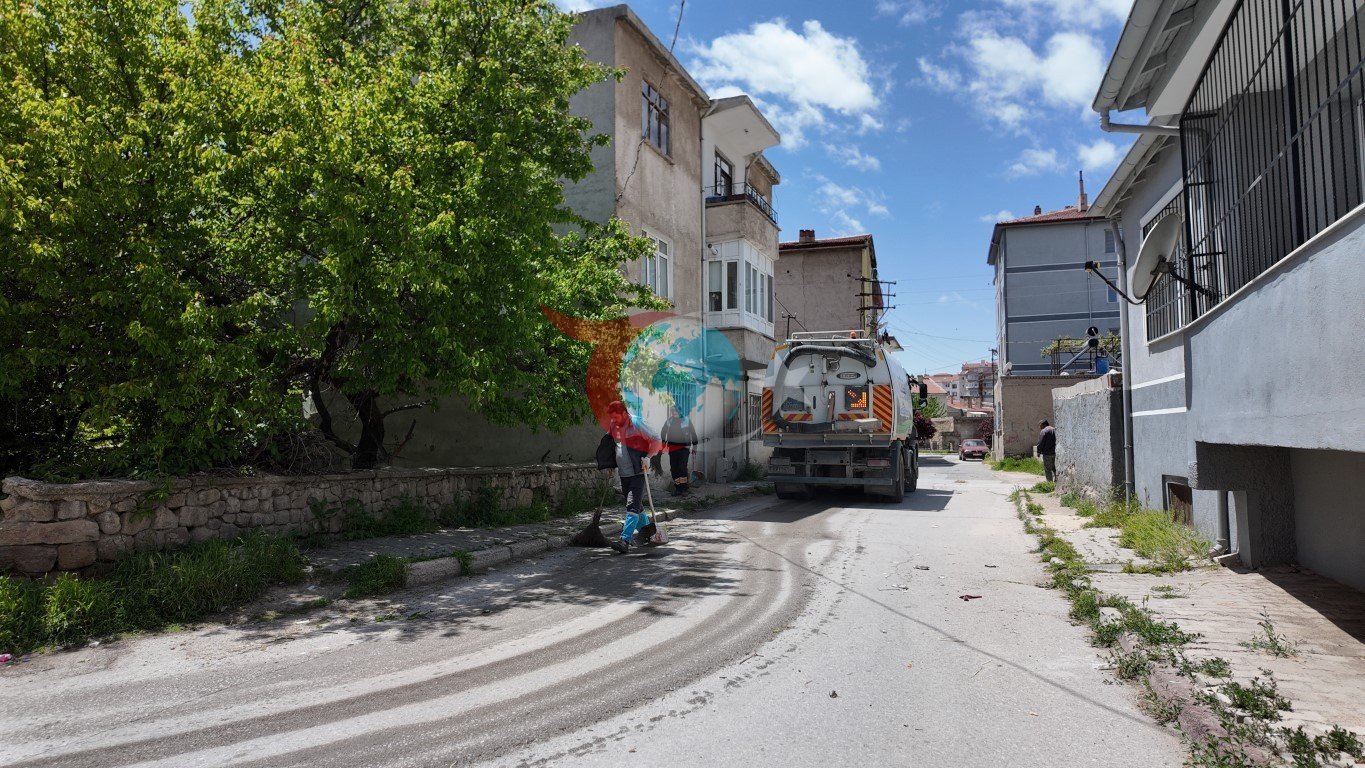 Niğde Belediyesi'nden Bayrama Özel Temizlik Seferberliği