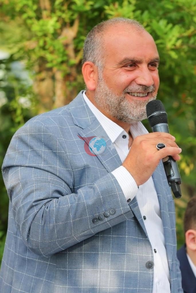 Bu bayram rayonunda hər bir işçiyə 5 min TL mükafat verilir.
