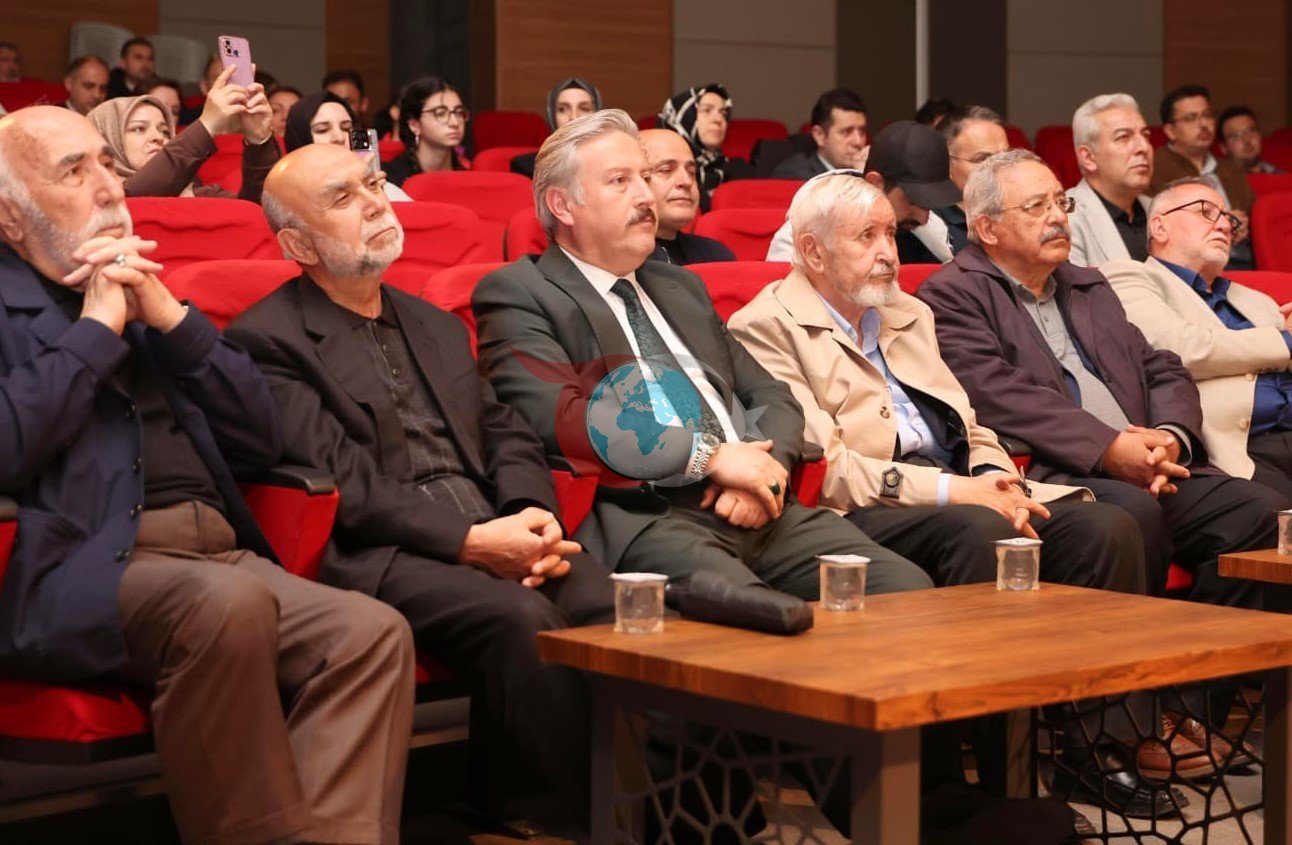 Necip Fazıl Kısakürek, Melikgazi'de Anma Gecesiyle Onurlandırıldı