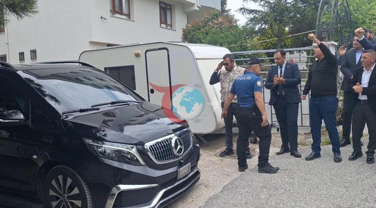 Kemal Kılıçdaroğlu çalışma ofisine geçti