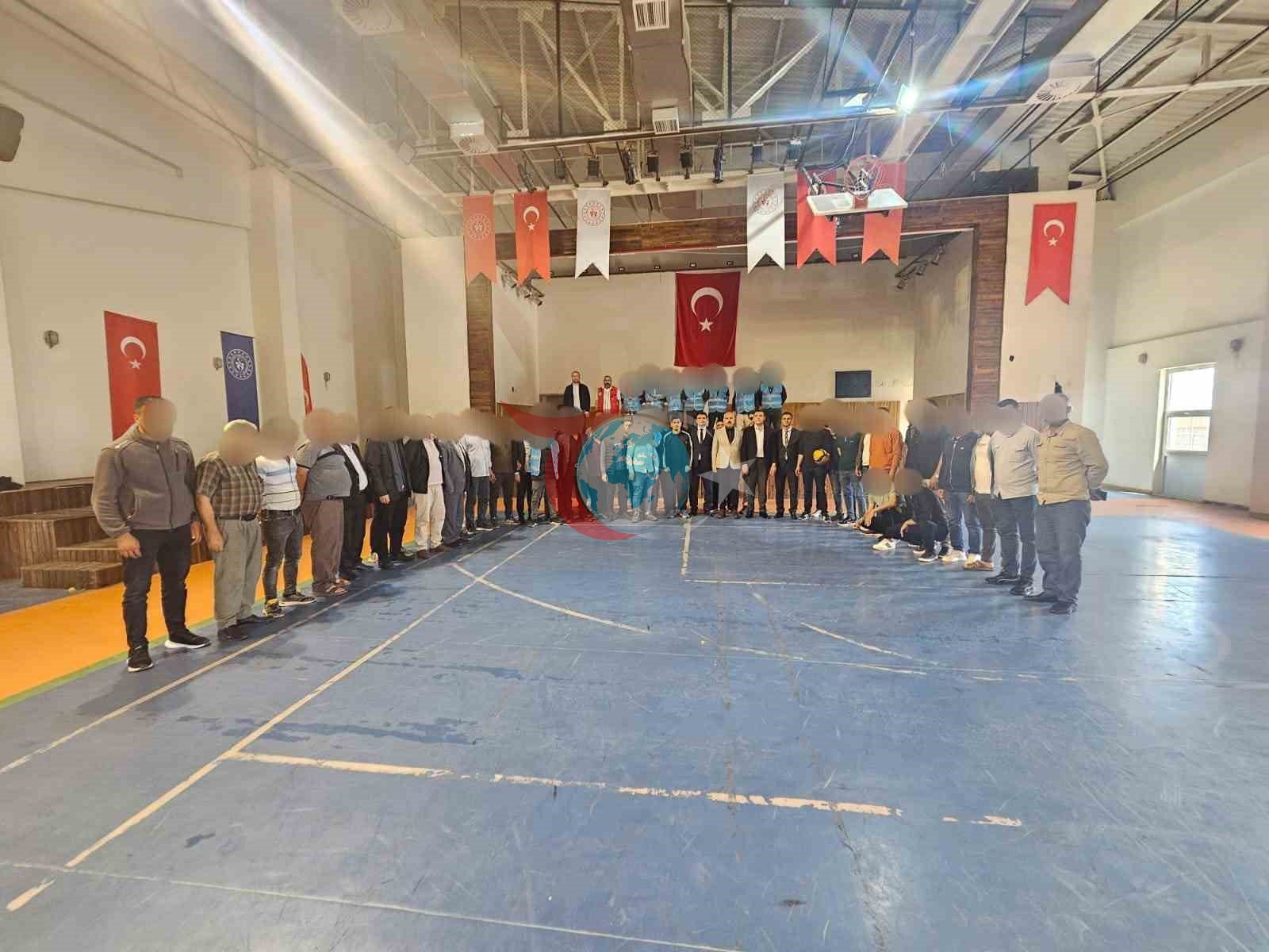 Məsuliyyətli tərəflər Viranşehirdə şiddətlə yarışdı