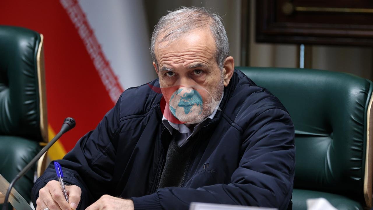 Pezeşkiyandan mediaya tənqid: Sosial medianın gücü