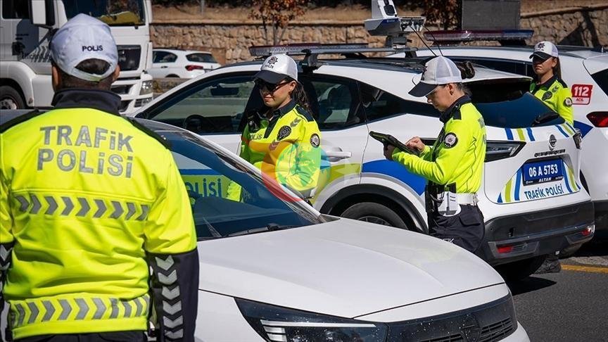 Araç Ekipmanı Düzenlemesi İddialarına İçişleri'nden Yanıt
