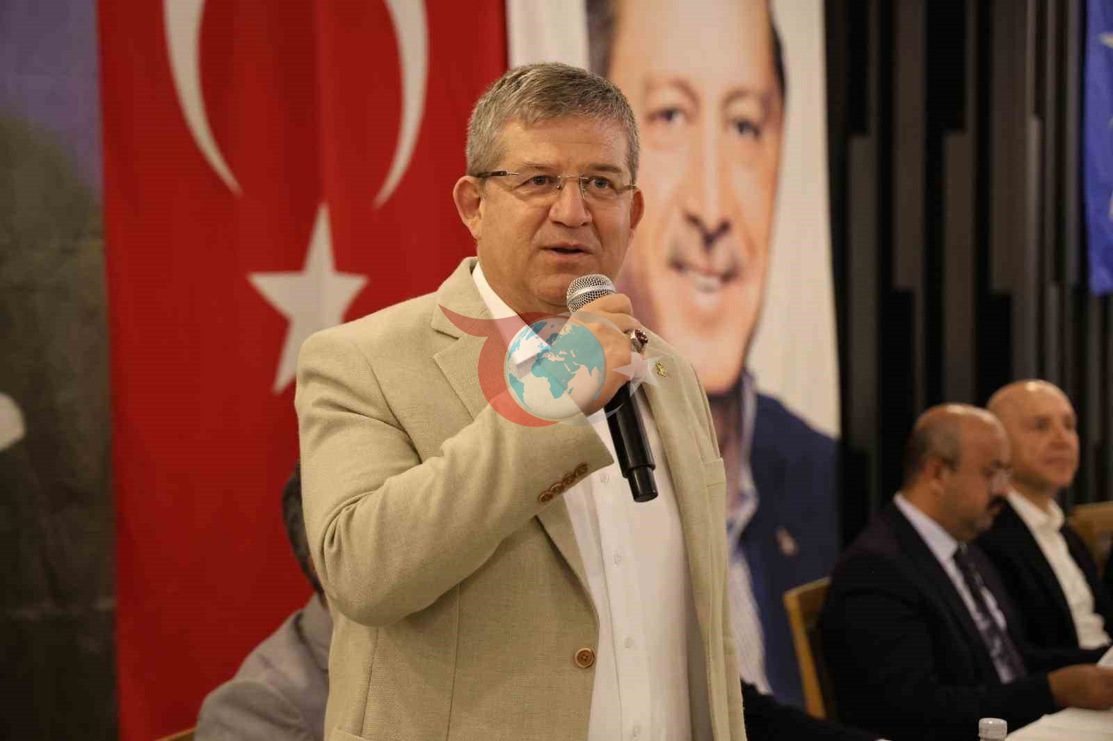 Denizli'de AK Parti'den 8 İlçeyi Kapsayan İstişare Toplantısı