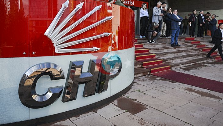 CHP Genel Merkezi'nde Karar Sonrası Hareketlilik Devam Ediyor