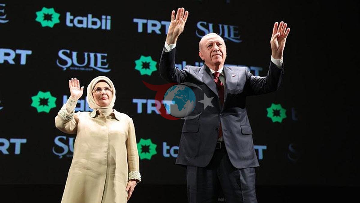 Emine Erdoğan, Şule Yüksel Şenler Dizisinin Galasını Kutladı