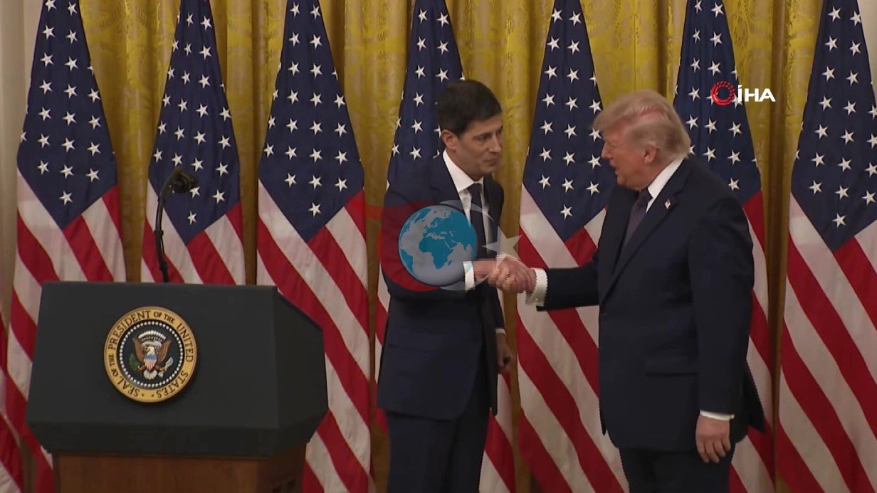 Kevin Warsh FED Başkanı olarak Beyaz Saray'da Yemin Etti