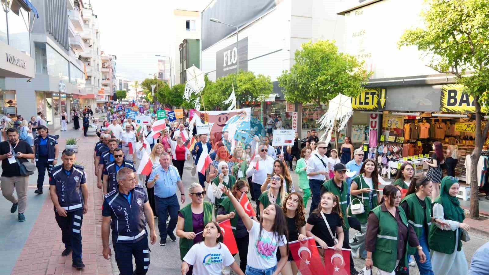 Alanya Kültür ve Sanat Festivali Coşkulu Bir Başlangıç Yaptı