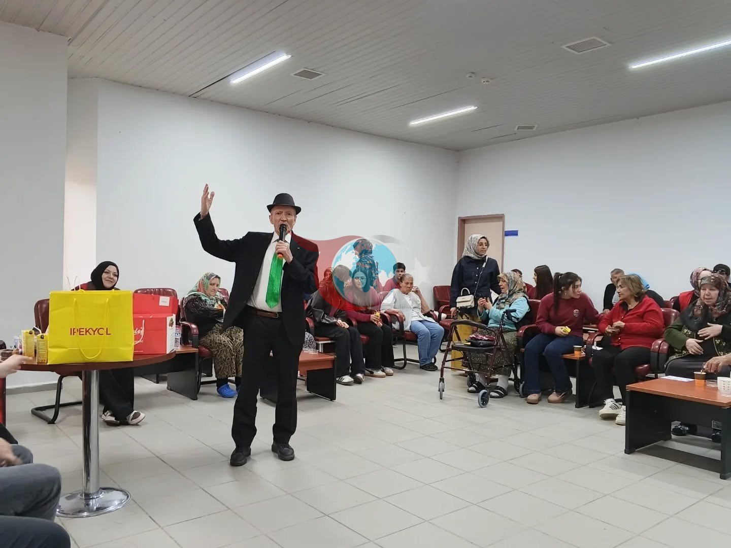 Bilecik’te Öğrencilerden Huzurevinde Anlamlı Ziyaret