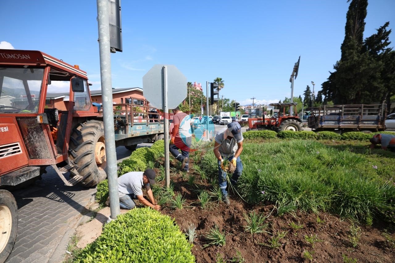 Marmaris&rsquo;te bayram öncesi yoğun mesai