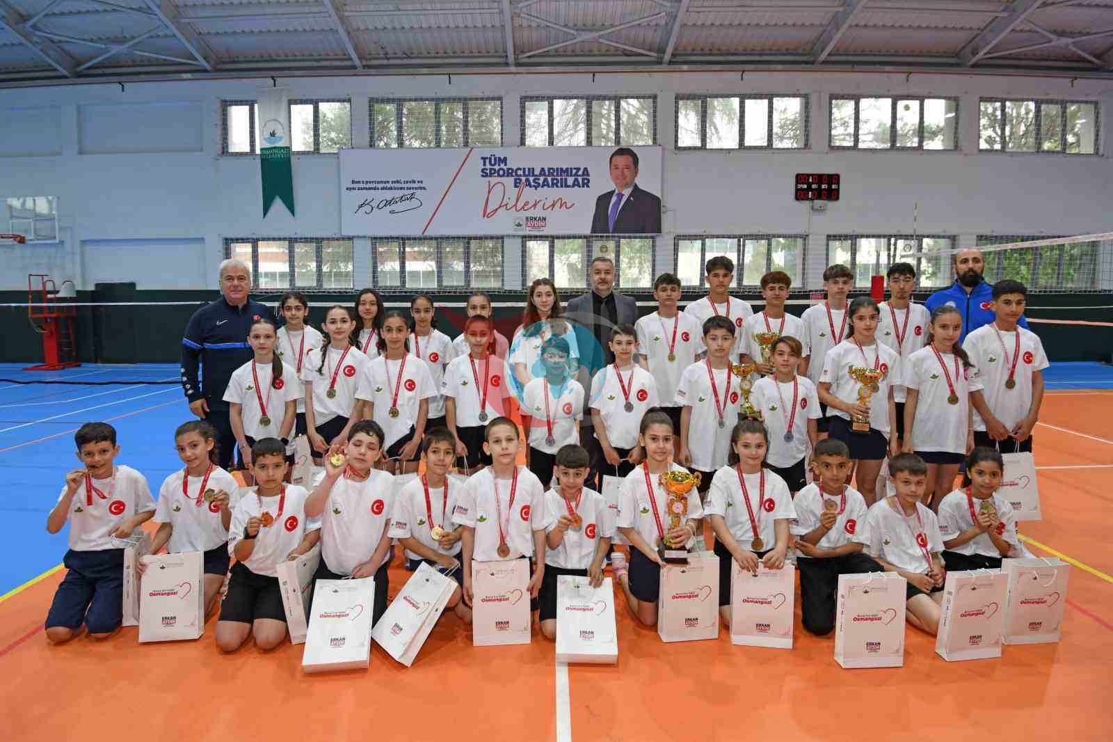 Osmangazi Belediyespor Badmintonda Tarih Yazdı