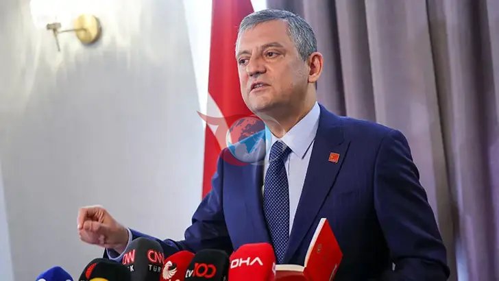 Özgür Özəl CHP TBMM Qrup sədri seçildi