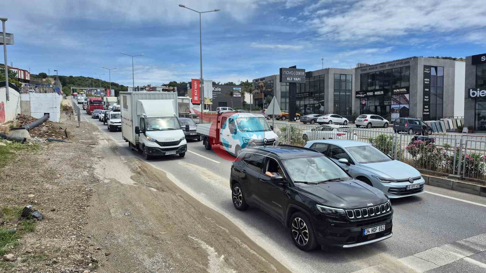 Bodrum’a 24 saatte 20 bin araç giriş yaptı