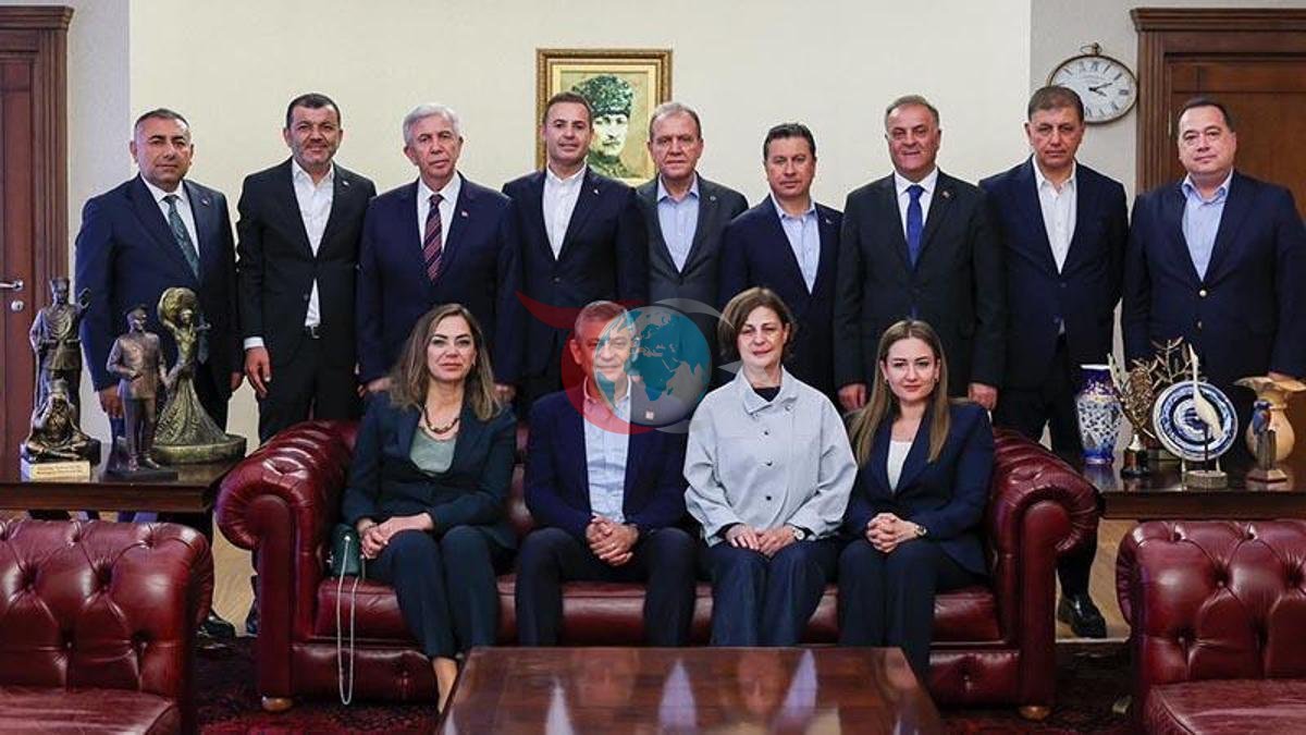 CHP'li Belediye Başkanlarından Kurultay Kararı Çağrısı