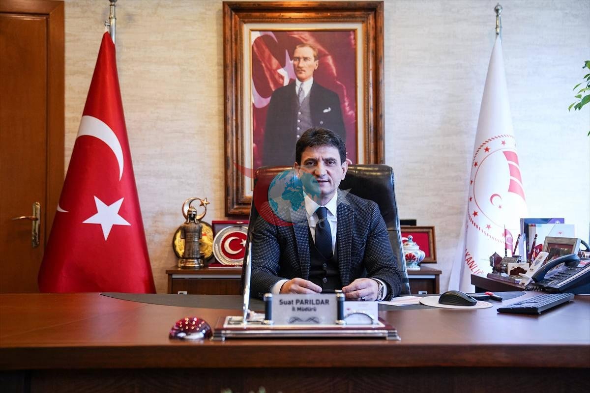 İstanbul Kənd Təsərrüfatı və Forest İl Müdiri Suat Parıldar