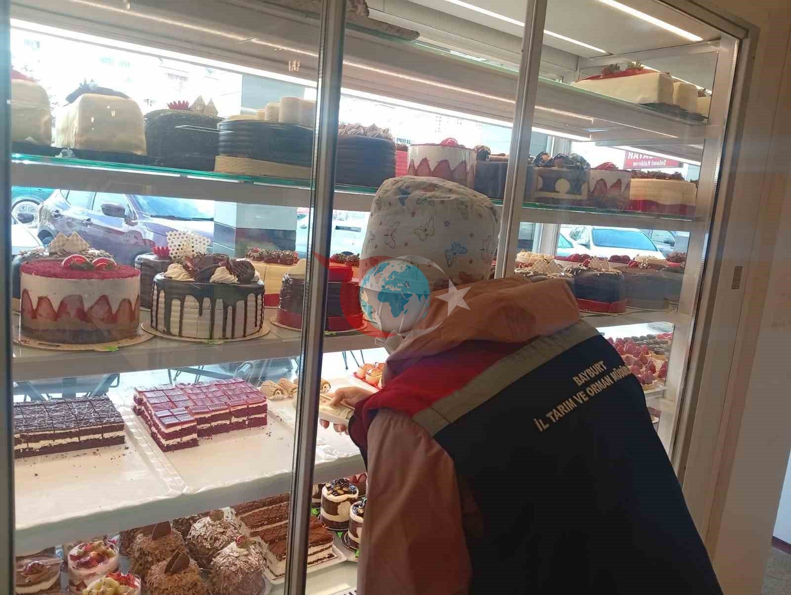 Bayburtda qida müəssisələrinin bayram təftişi