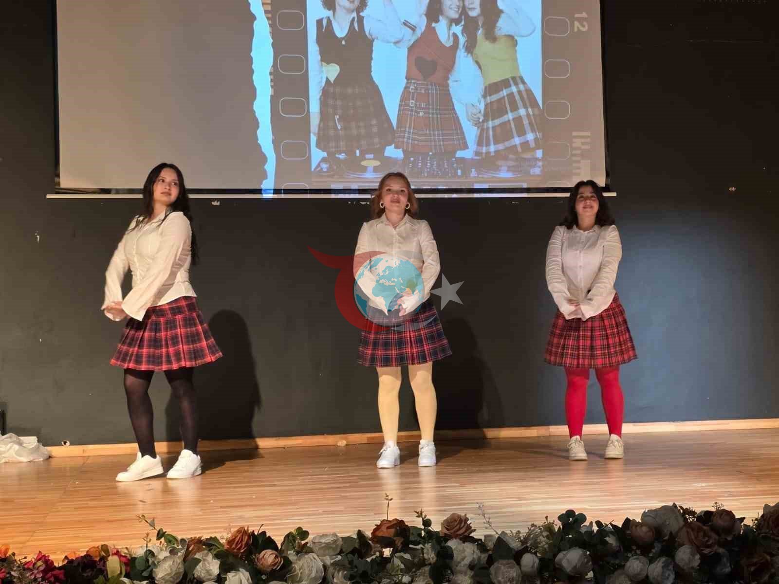 Tələbələrin dərs proqramı yüksək yükləndi Yeşilçam