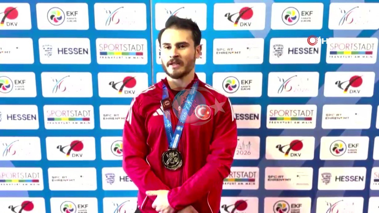 Milli Karateci Enes Özdemir'den 6. Avrupa Şampiyonluğu