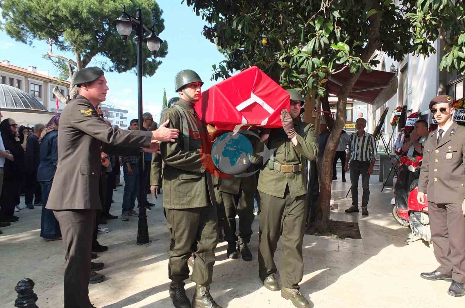Emekli Astsubay İsmet Hancı'ya Askeri Törenle Son Yolculuk
