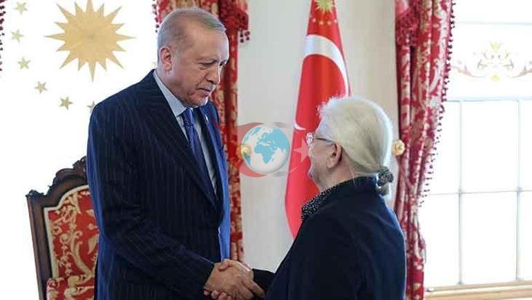 Cumhurbaşkanı Erdoğan, Adnan Menderesin ailesini kabul etti