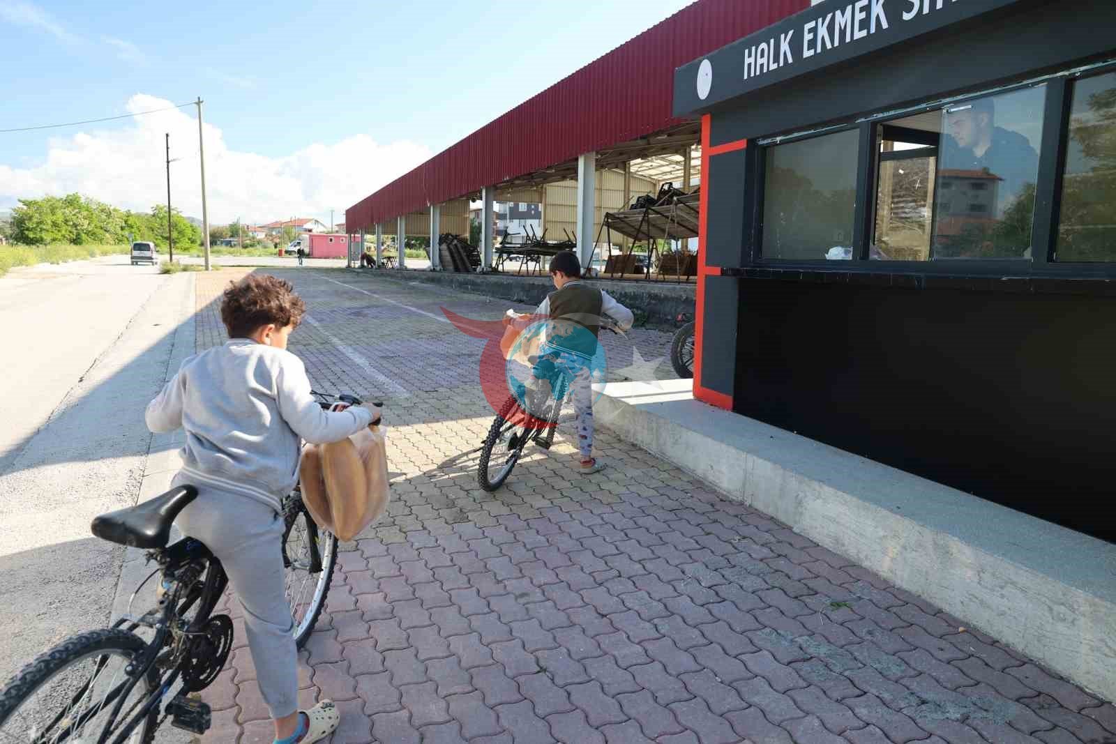 Sungurlu'da Halk Ekmek Üretimi Büyük İlgi Gördü