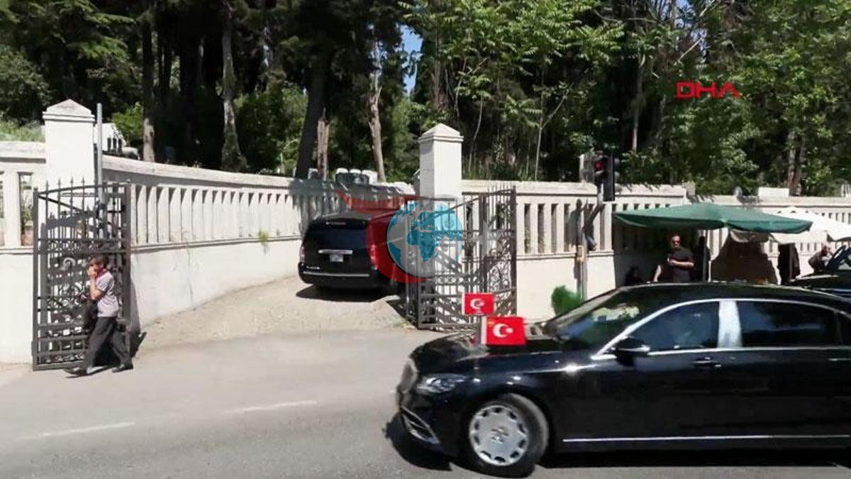 Cumhurbaşkanı Erdoğan'dan Duygusal Karacaahmet Ziyareti