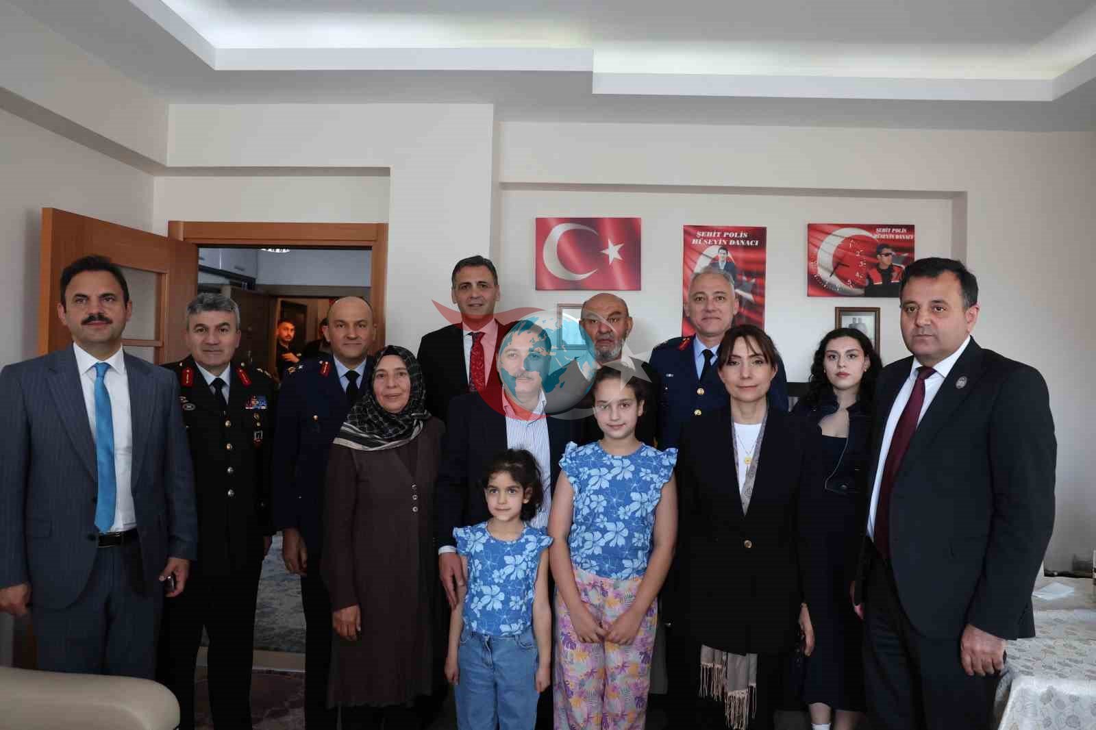 Vali Çiçəkd