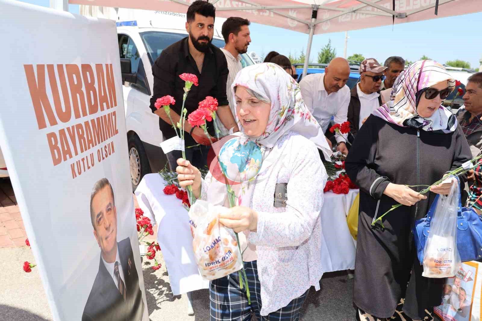 Şehzadeler Belediyesi'nden Bayramda Anlamlı Jest