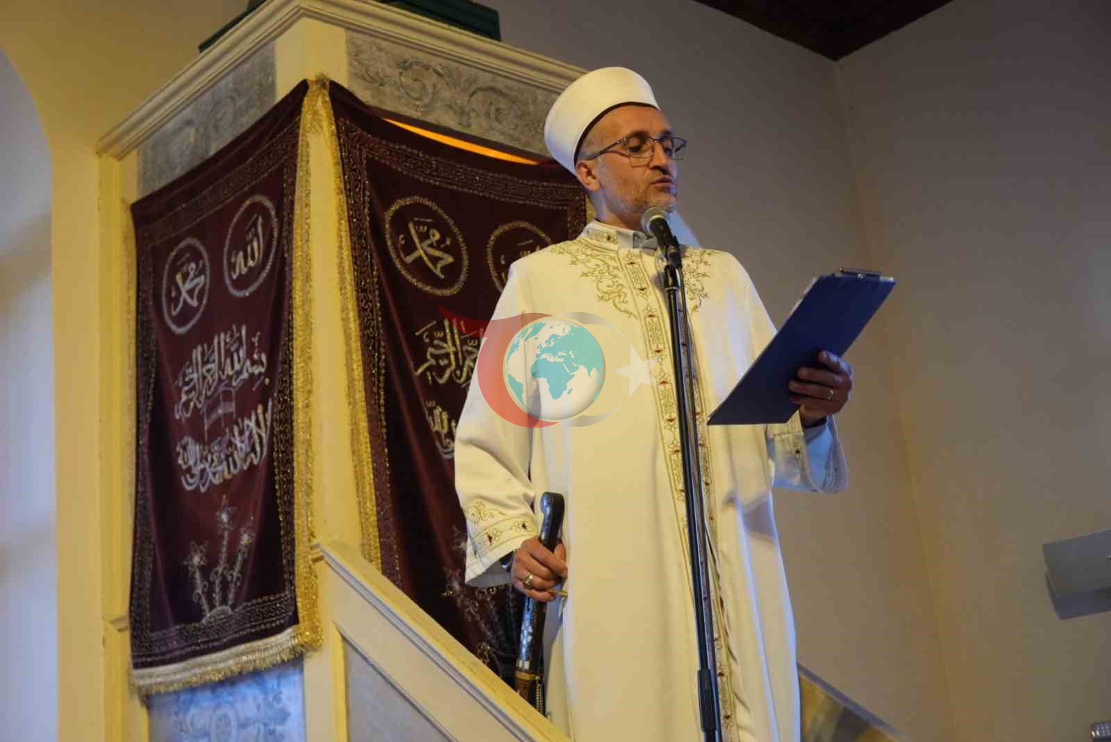 Orhan Camisi'nde Yüzyıllık Geleneğin İzleri: Kılıçla Bayram Hutbesi
