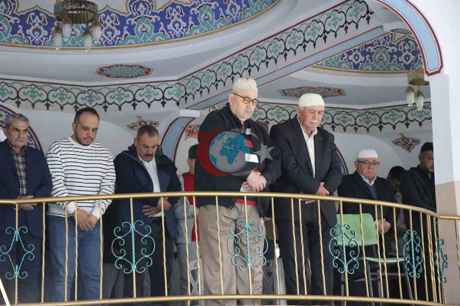 Bolu'da Kurban Bayramı Namazında Camiler Dolup Taştı