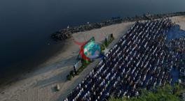 Afrikadan bütün dünyada namaz qılındı... class=