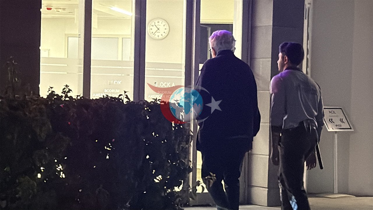 Zülfü Livaneli&rsquo;nin eşi Ülker Livaneli merdivenden düşerek yaralandı