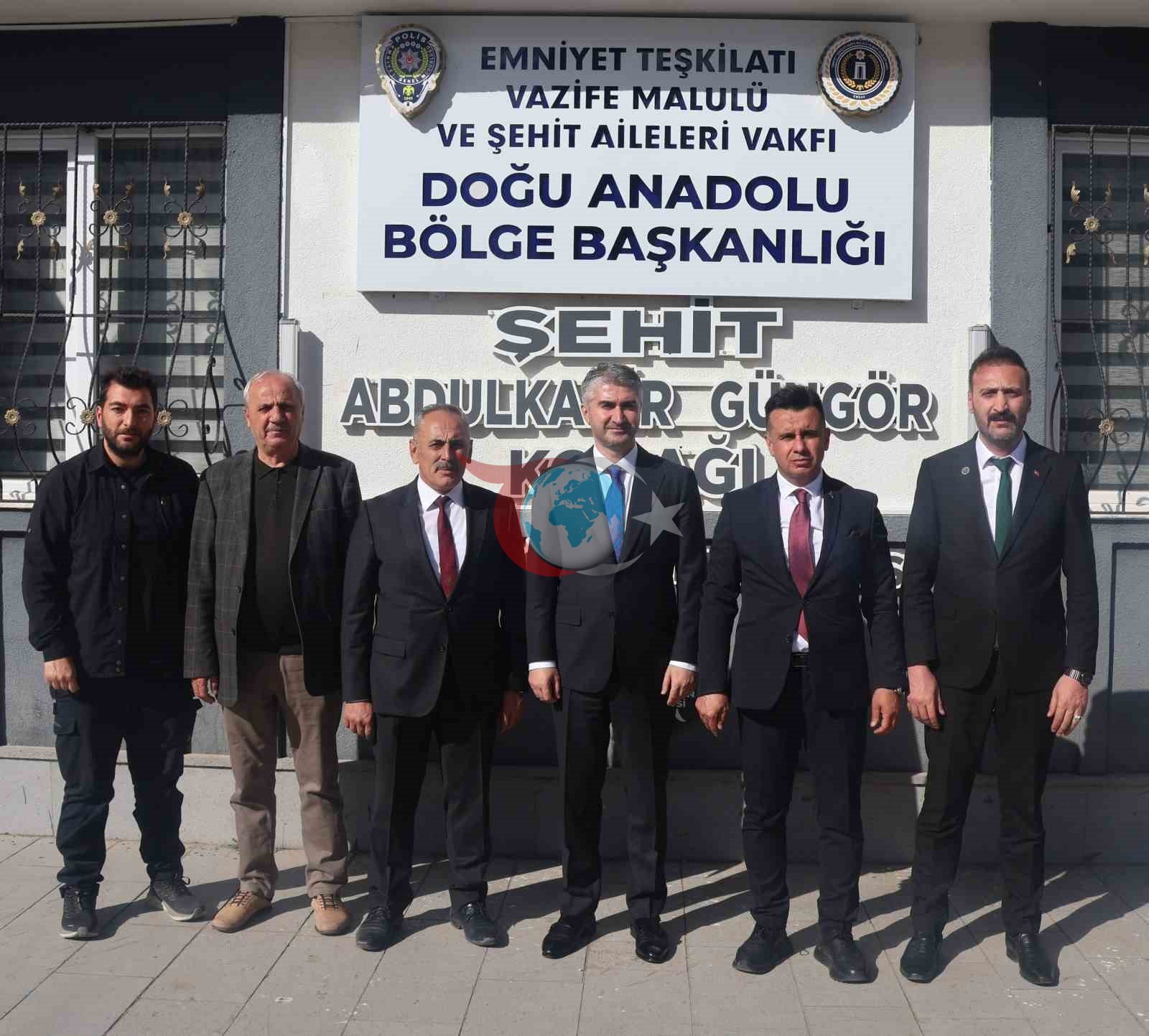 ASH Bakan Yardımcısı Tarıkdaroğlu&rsquo;ndan EMŞAV&rsquo;a bayram ziyareti