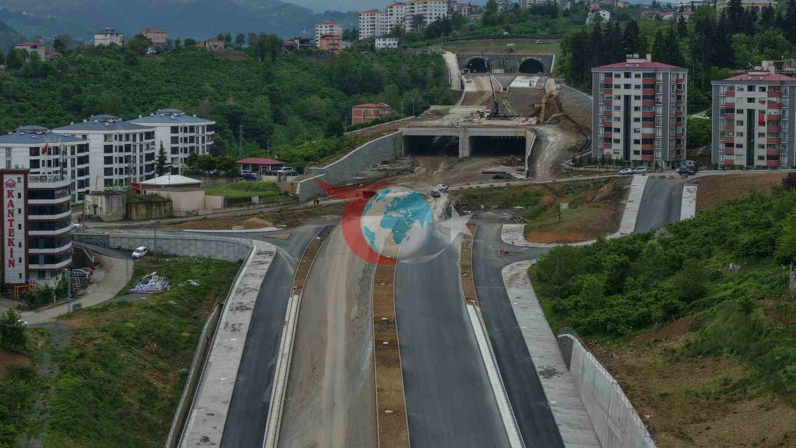 Trabzon Kanuni Bulvarı'nın 20 Kilometresi Trafiğe Açıldı