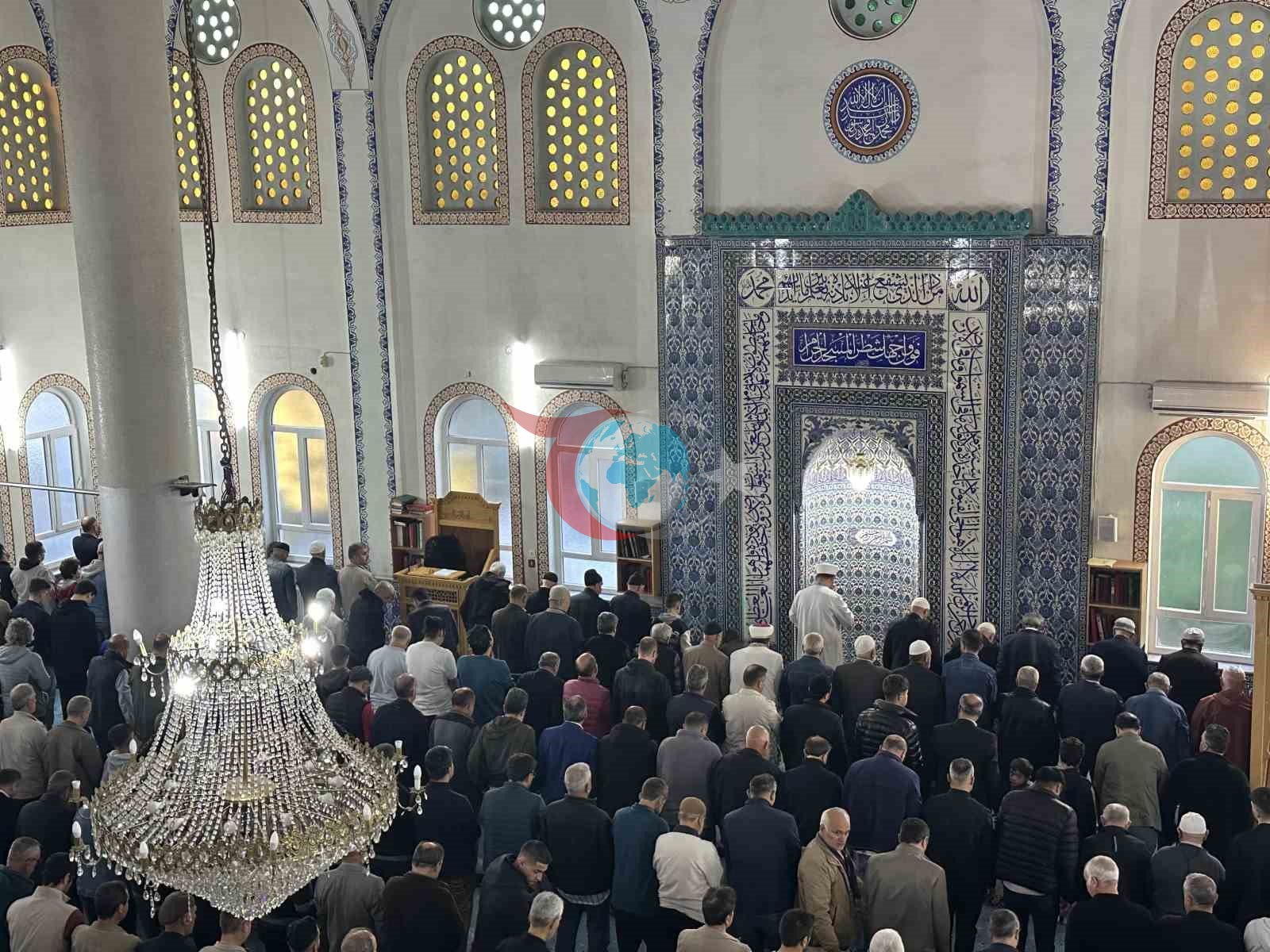 Uşakda Qurban Bayramı Namazı Coşğu ilə Qılındı