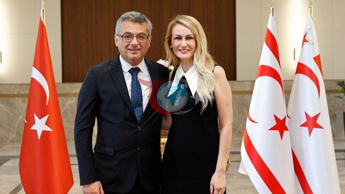 KKTC Cumhurbaşkanı Erhürman'dan Anlamlı Bayramlaşma