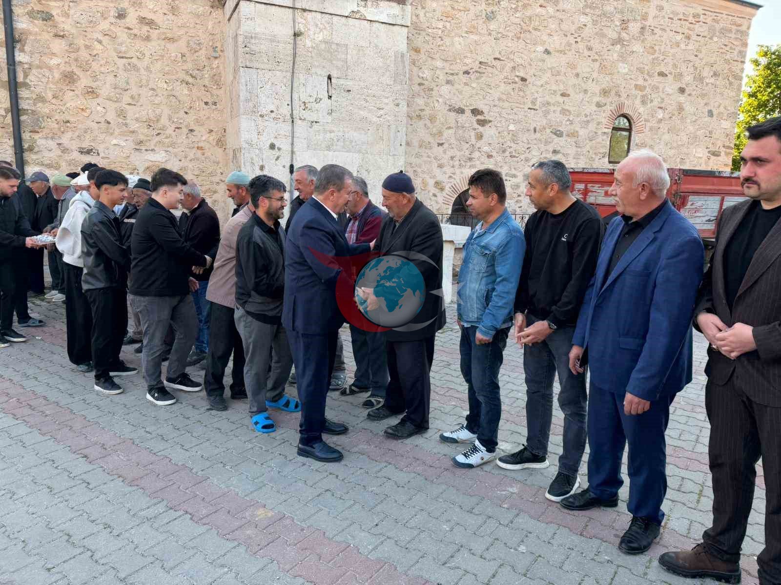 BBP Genel Başkanı Destici memleketinde vatandaşlarla bayramlaştı