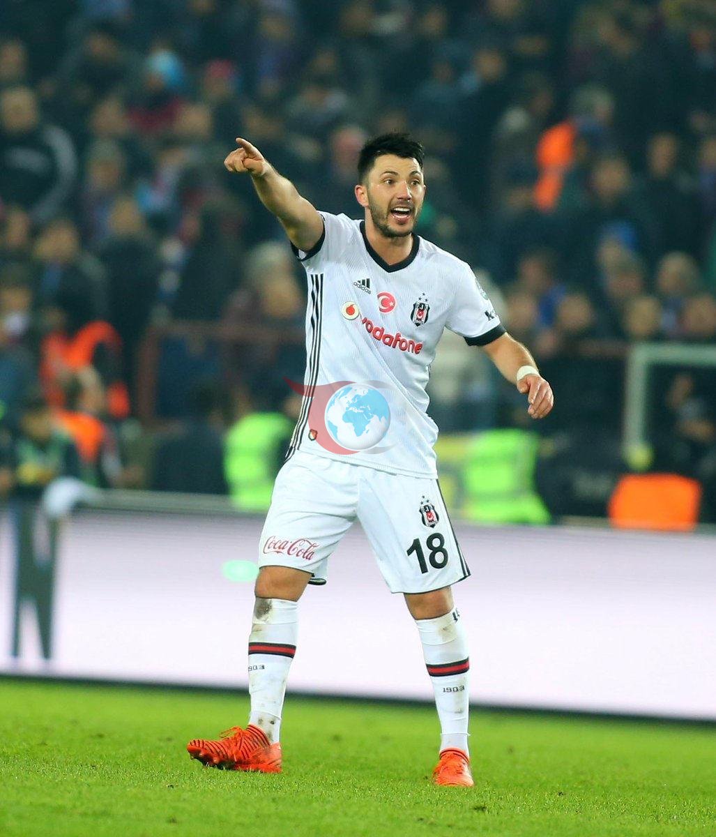 Tolgay Arslan Beşiktaş forması ilə
