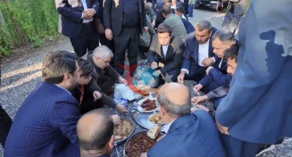 Bingöl'de Asırlık 'Divan' Geleneği Bayram Coşkusuyla Devam Ediyor