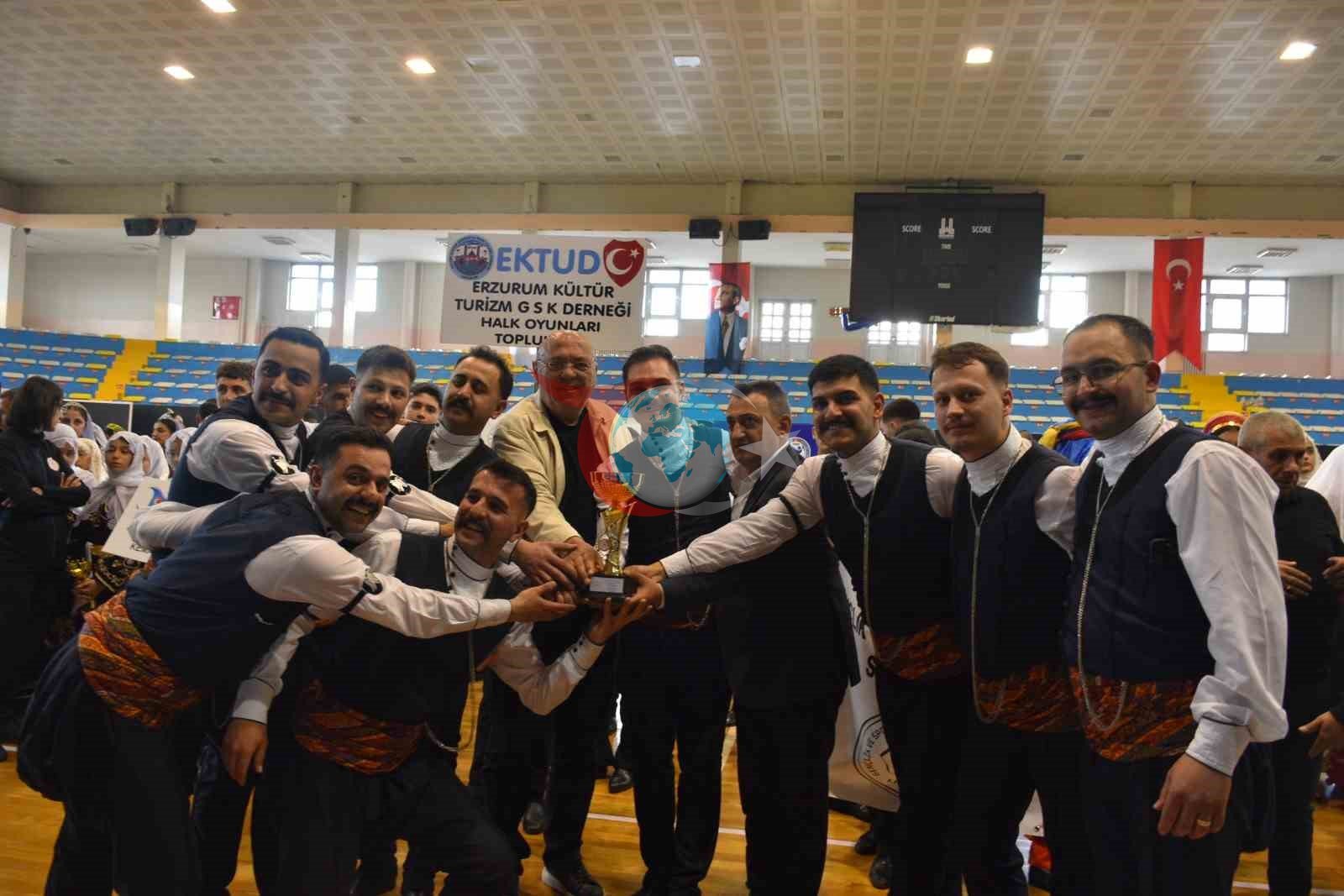 Halk Oyunlarında Erzurum Gençlik Spor ve EKTUD şampiyon