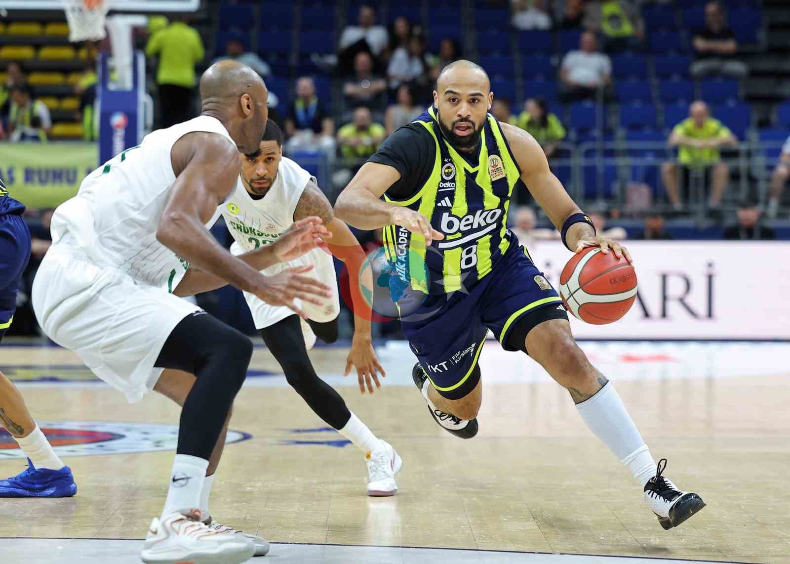 Fenerbahçe Beko, seride 1-0 öne geçti
