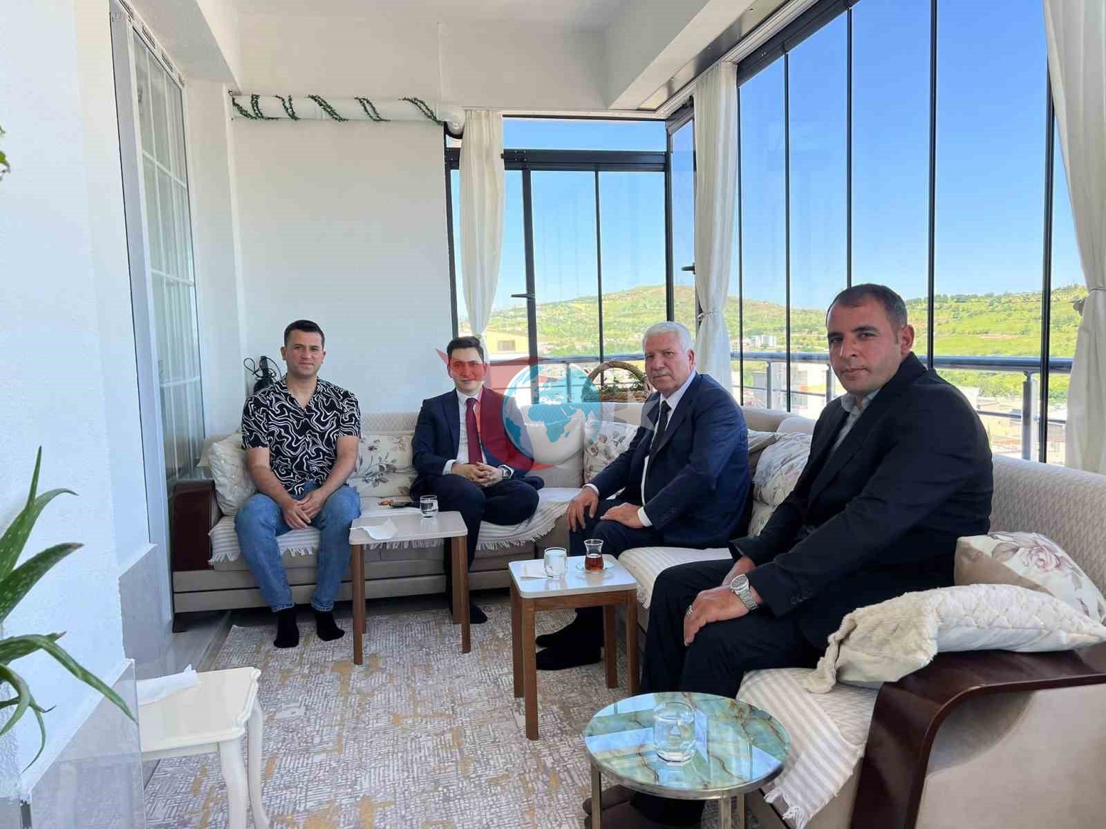 Başkan Karamehmetoğlu'ndan Şehit Ailelerine Anlamlı Ziyaret