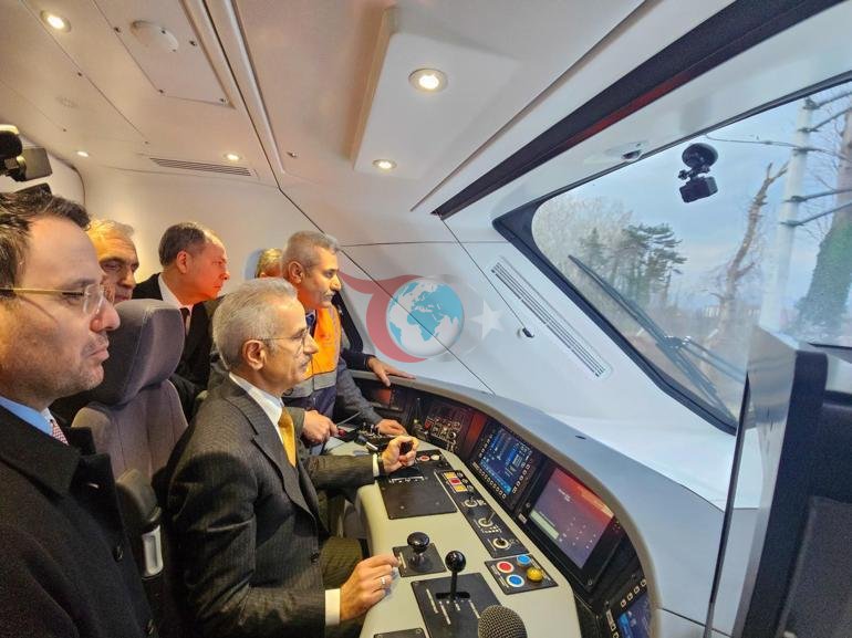 Milli yüksək sürətli elektrik qatarı saatda 240 kilometrə çatdı