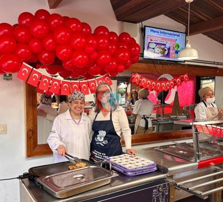 Türk mutfağı Kolombiya’da sahneye çıktı Emine Erdoğan öncülüğünde yerli mutfak tanıtıldı