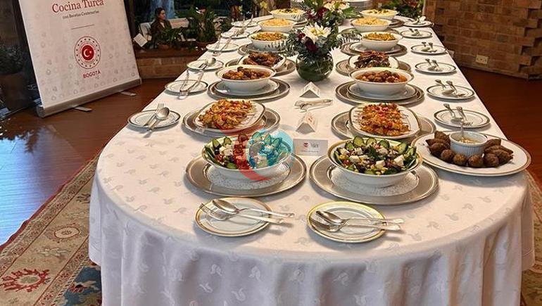 Türk mutfağı Kolombiya’da sahneye çıktı Emine Erdoğan öncülüğünde yerli mutfak tanıtıldı