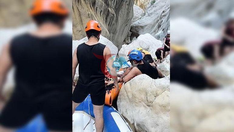 Antalyada kanyonda mahsur kalmıştı Ayağı kırılan turist ekiplerin operasyonuyla kurtarıldı