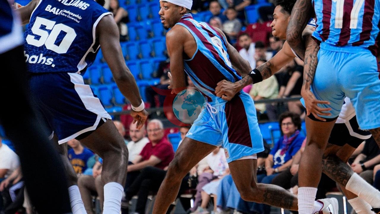 Trabzonspor, Bahçeşehir'e Yenilerek Play-Off Hayaline Veda Etti