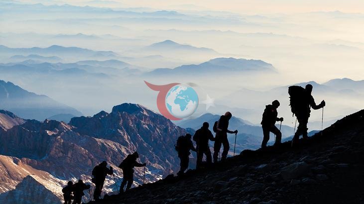 McKinley Dağı'nda 4 Dağcı Krizde: Arama Çalışmaları Devam Ediyor