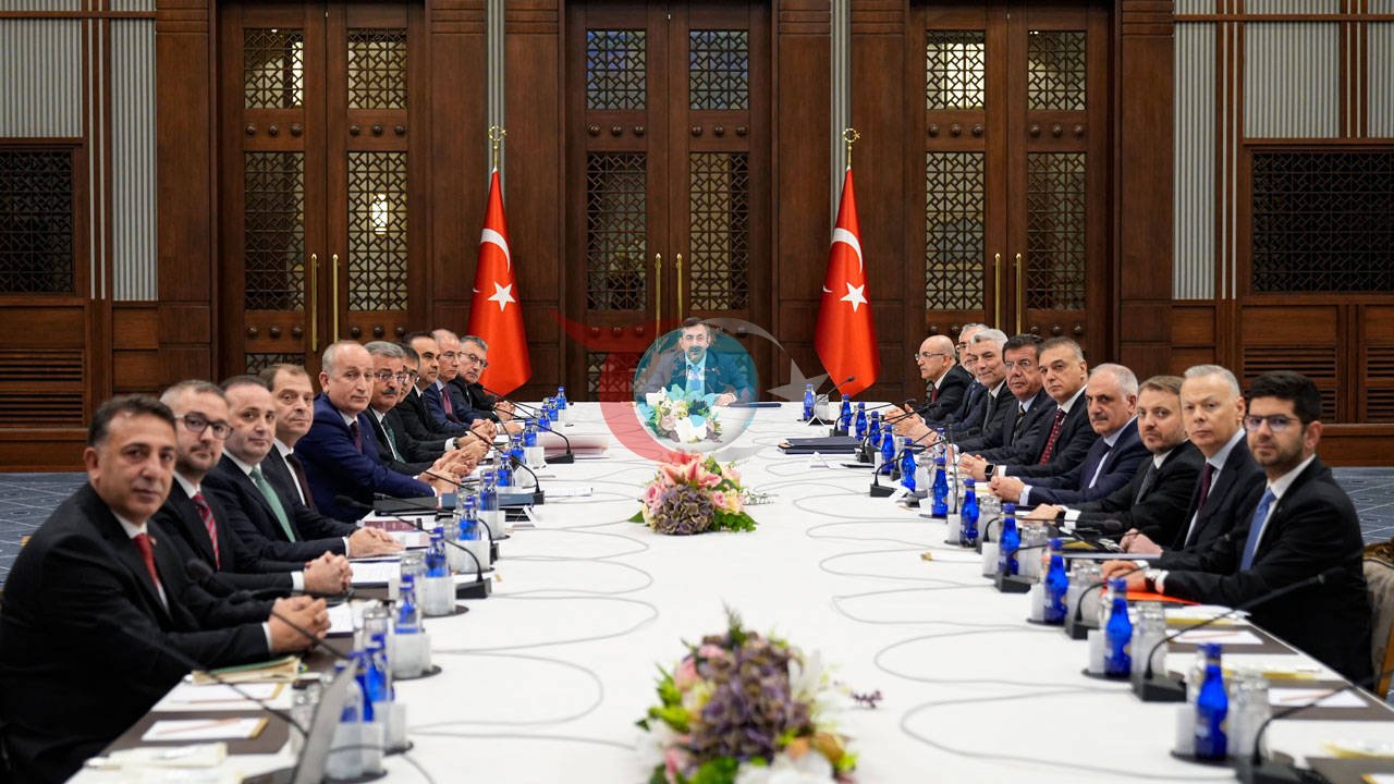 İstanbul'un Fethinin 573. Yılında Bakanlardan Anlamlı Mesajlar