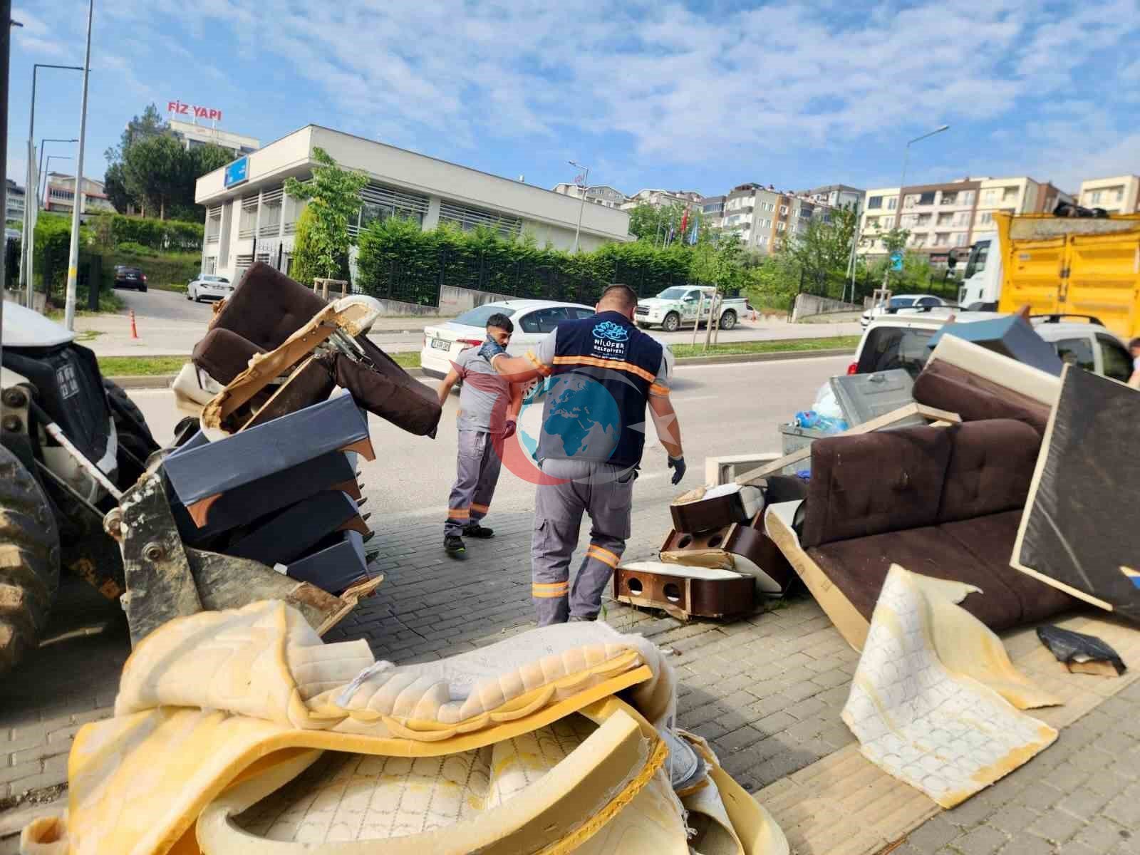 Nilüfer Belediyesi, Bayramda Temizlik ve Hijyeni Sağlıyor